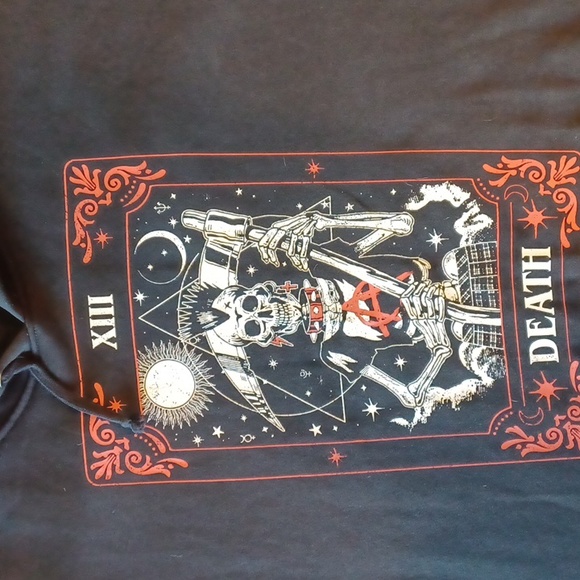 DOLLSKILL 2X BLACK LONG-SLEEVED SWEATSHIRT WITH PUNK ANARCHY IN RED ON FRONT - Picture 5 of 13